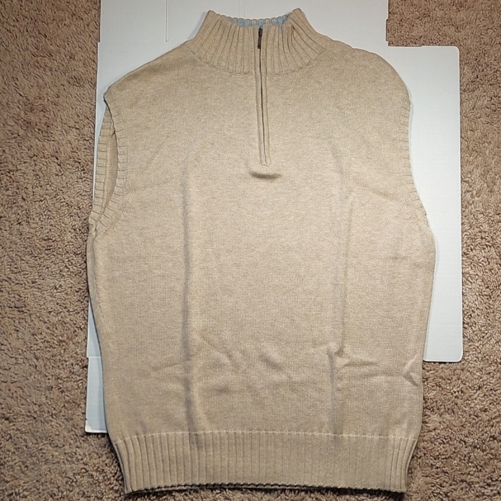 Bills Khakis Mens Quarter Zip Sweater Vest, M Tan